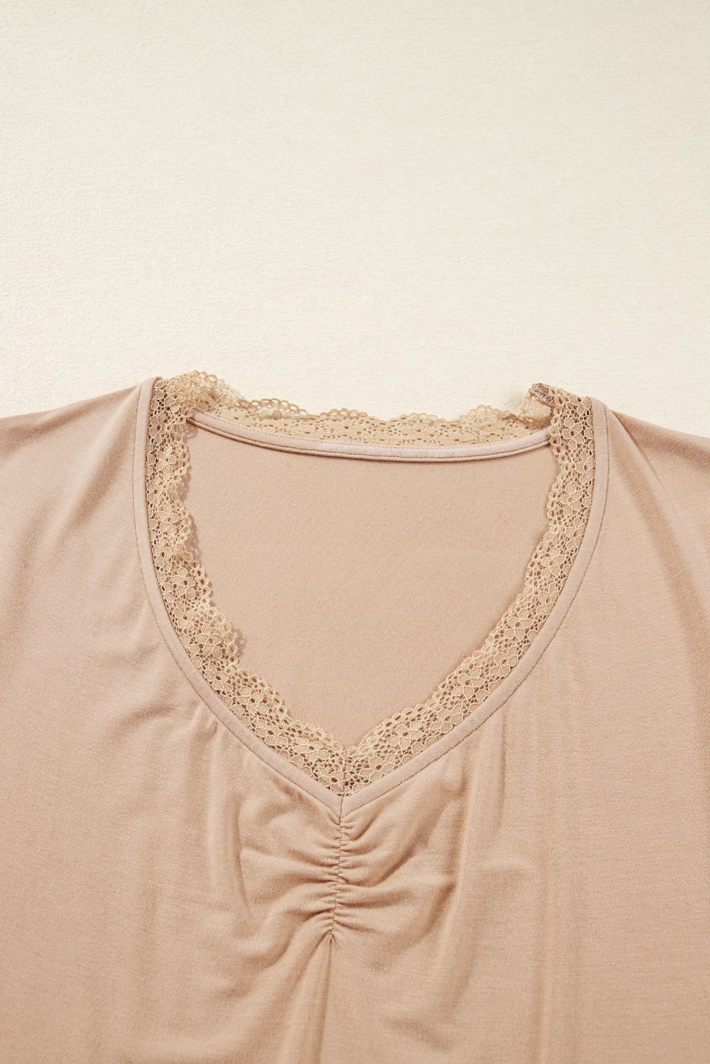 Red Dahlia Lace-trimmed Sweetheart Neckline Ruched Detail Long Sleeve T-shirt