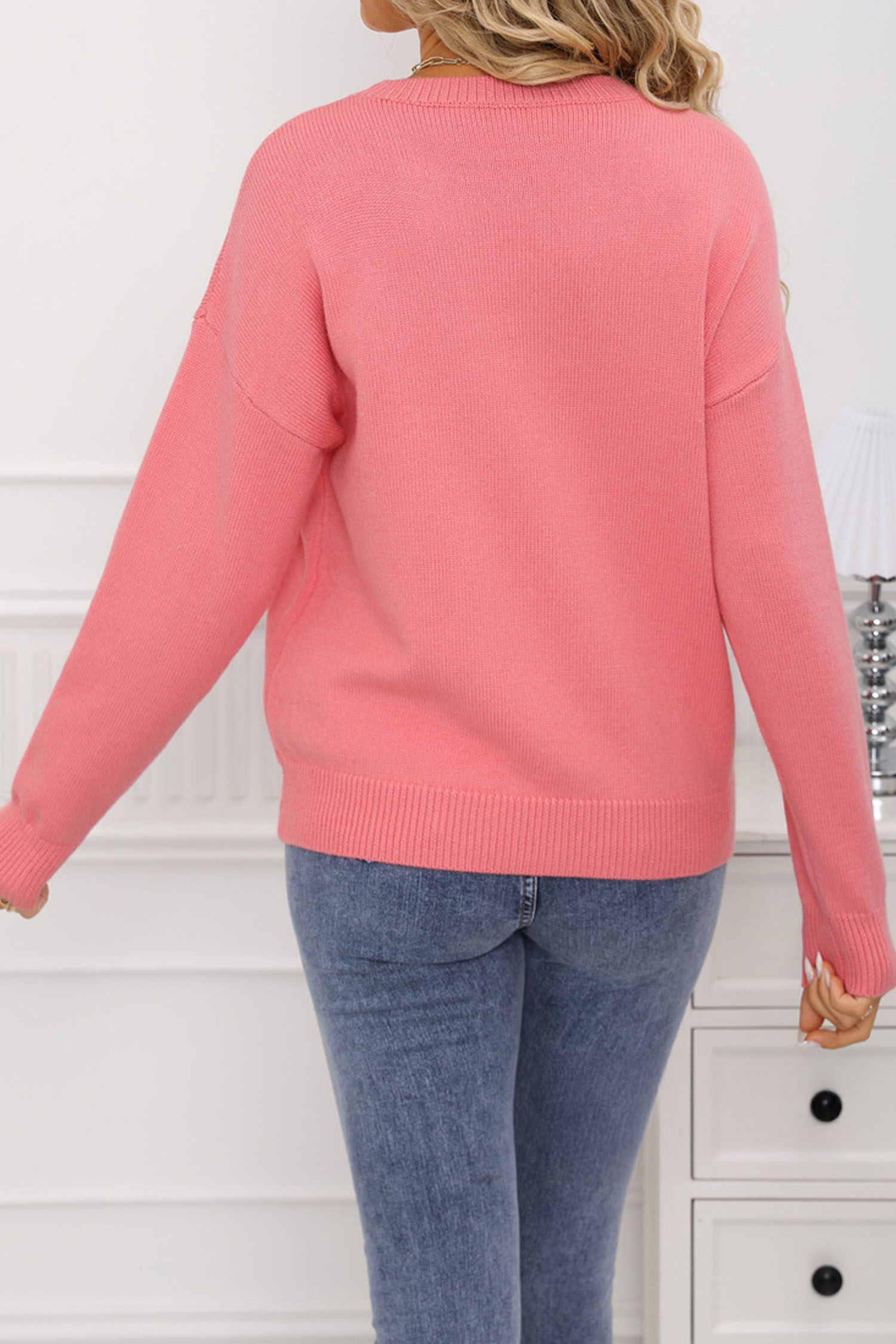 White Heart Bow Graphic Valentine Sweater