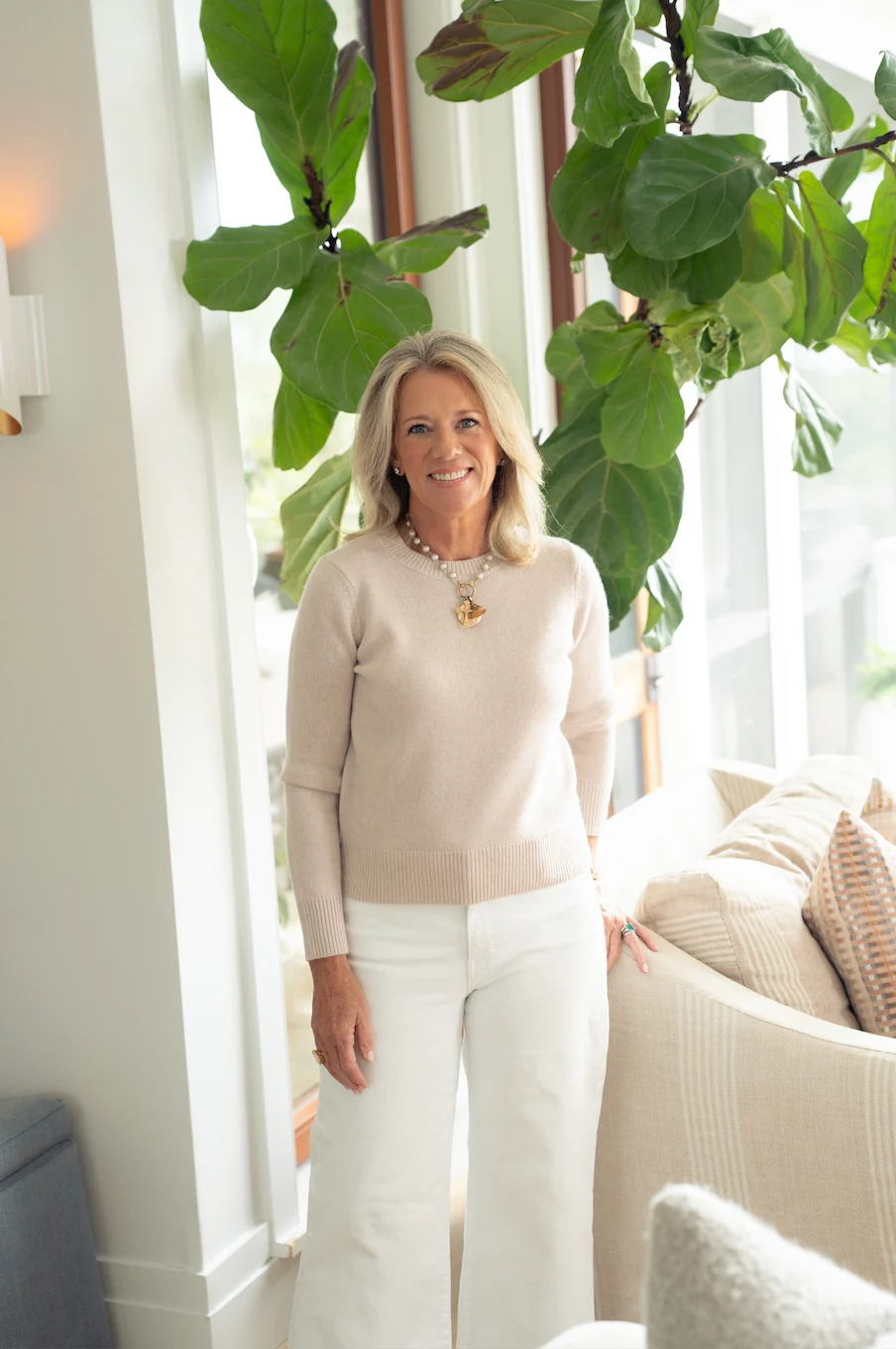 Beige Crew Neck Sweater - luftunsa