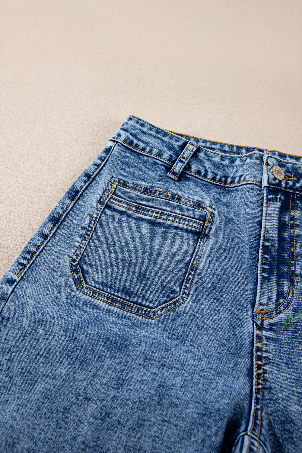 Light Blue Chic Patch Pocket Straight Leg Loose Jeans