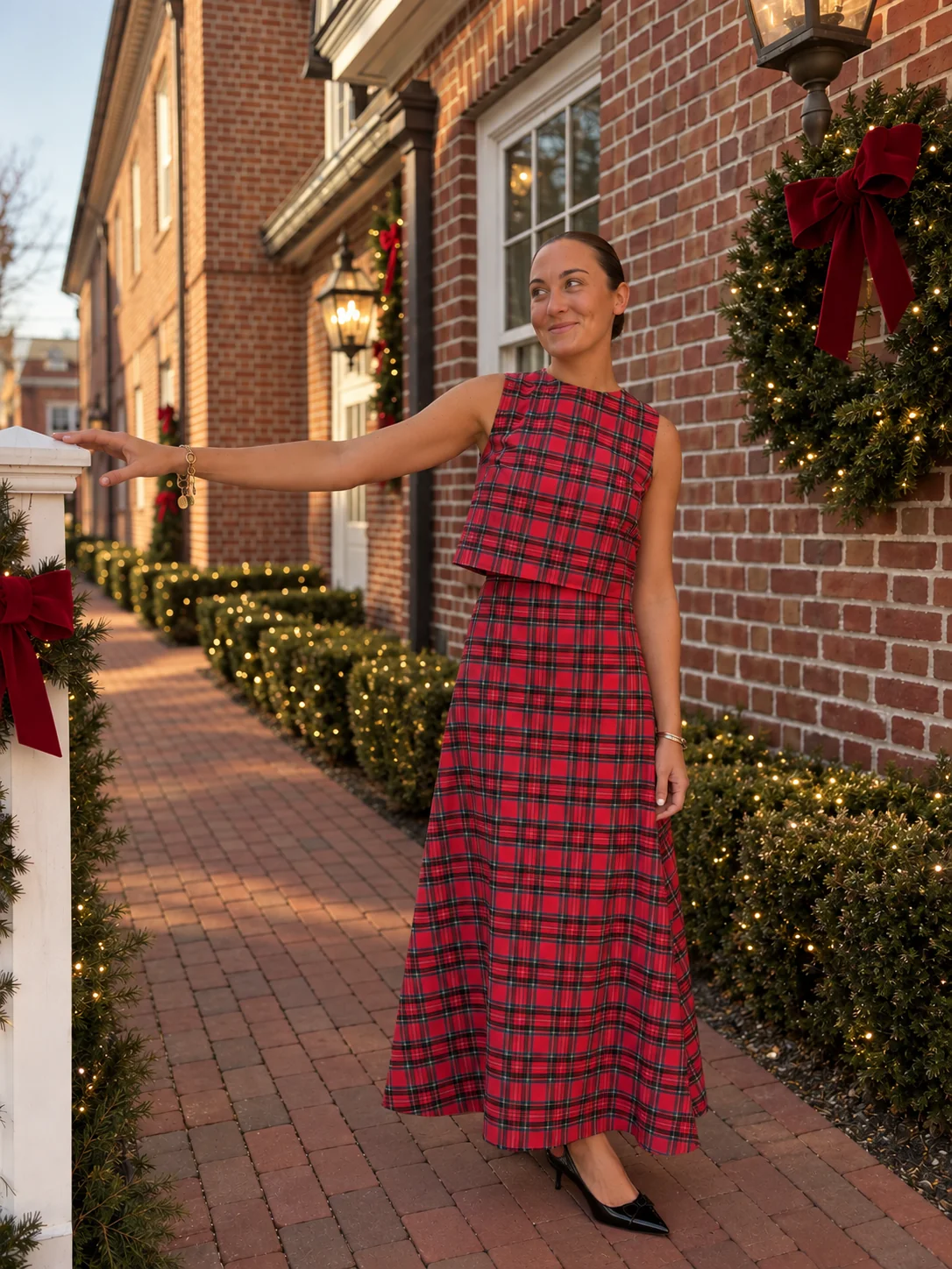 Red Plaid Sleeveless Zip Back Top - luftunsa