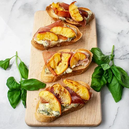 Cashel Blue Cheese - Premium Irish Whole Wheel (3 lb) with igourmet Storage Bag - Creamy & Mild Gourmet Cheese from Tipperary, Ireland - Perfect for Vegetarians & Cheese Lovers