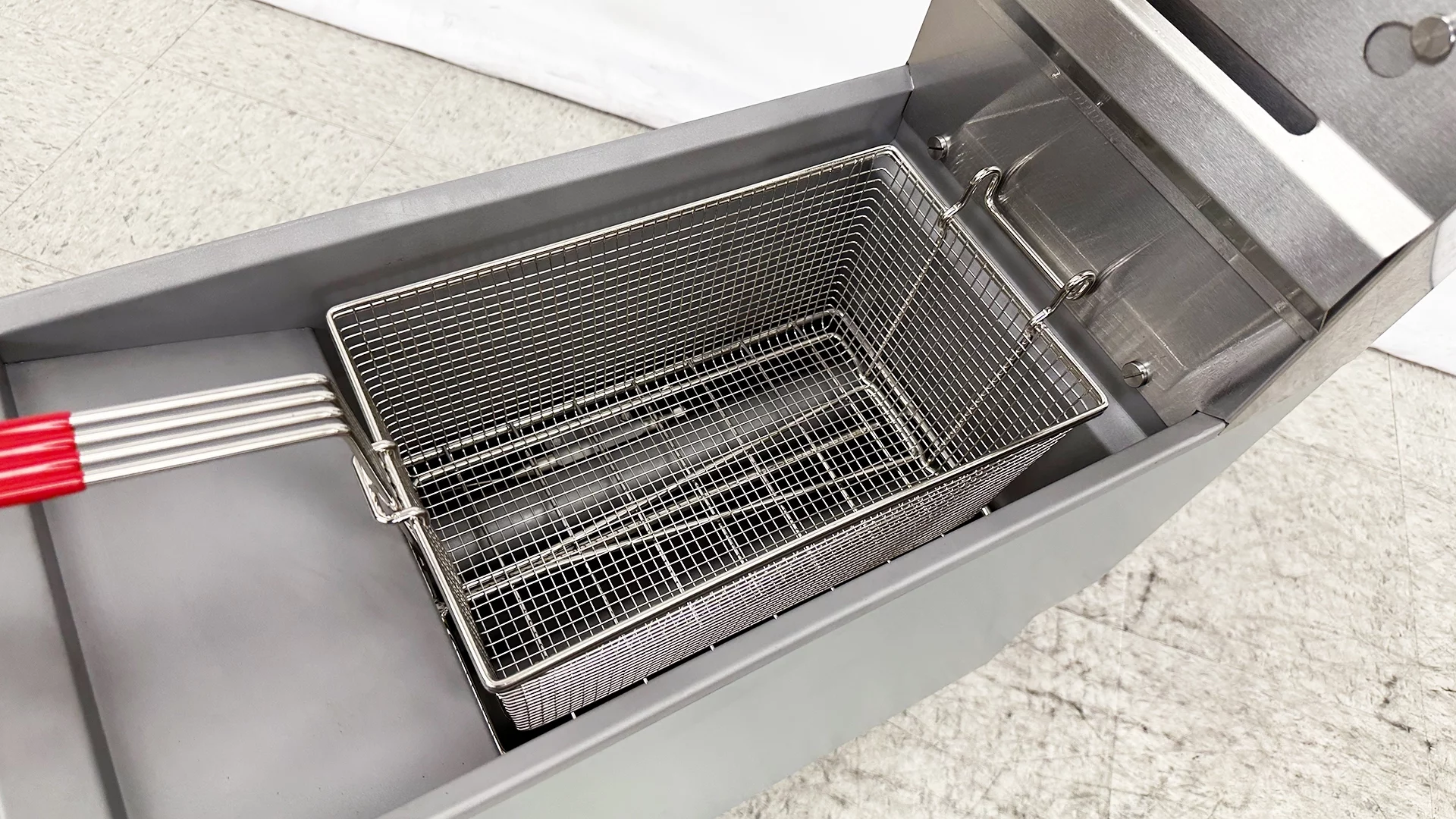 25lbs Commercial Gas Countertop Deep Fryer Two Tube Burners 48,000BTU