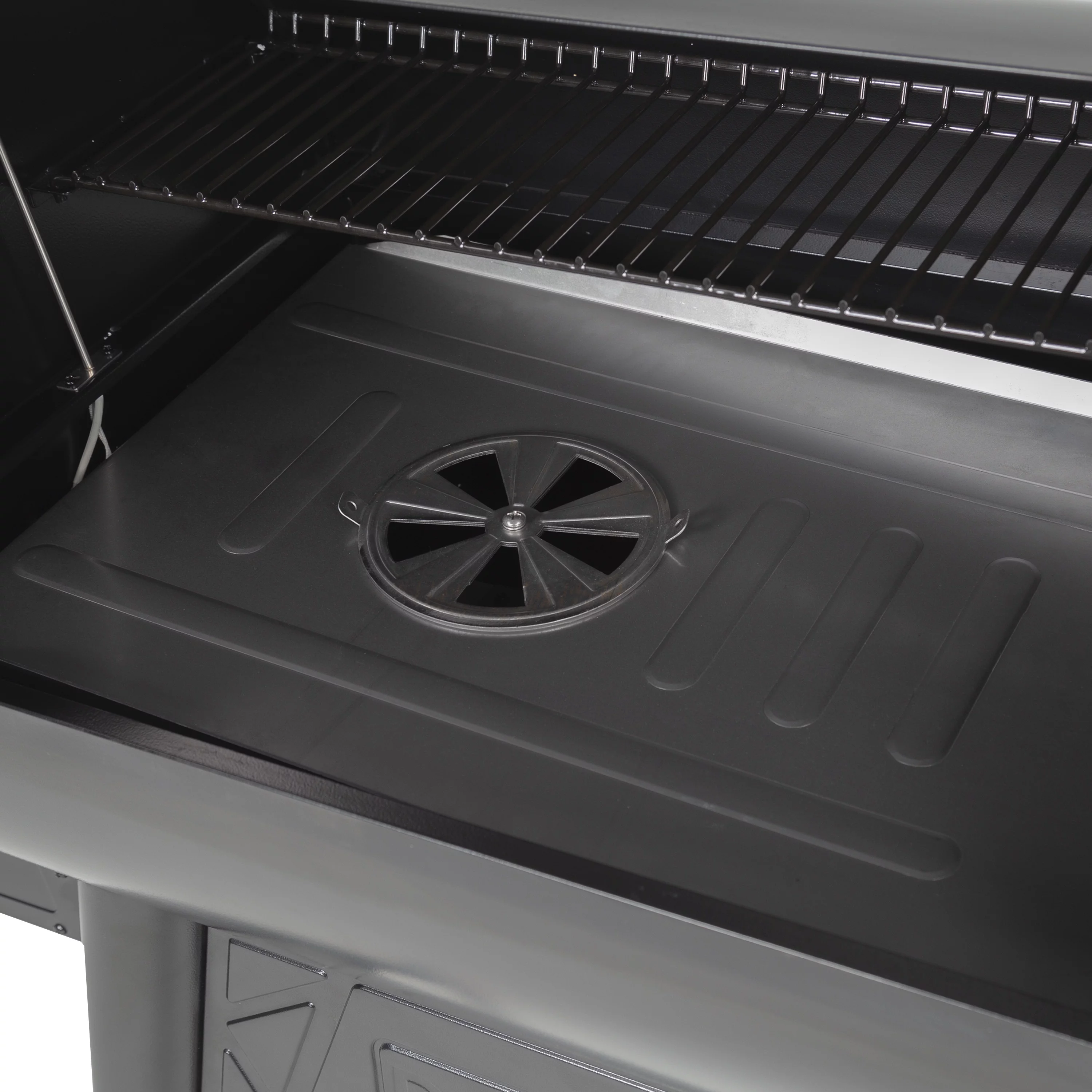 Dyna-Glo 4.84 sq ft Pellet Grill