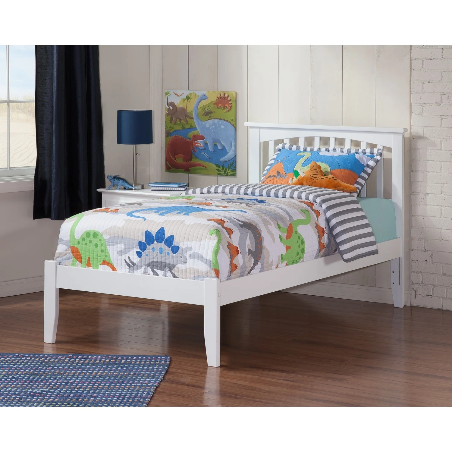 AFI Mission Platform Bed with USB Charging Station in White
