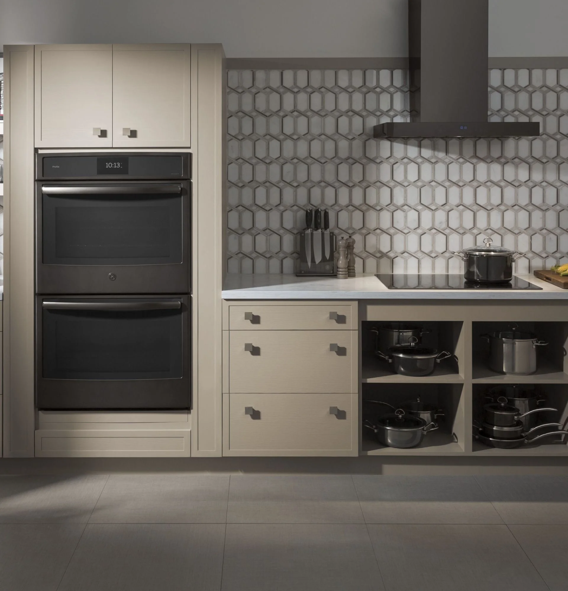 GE Appliances UVW9301BLTS GEUVW9301BLTS Black Stainless Steel