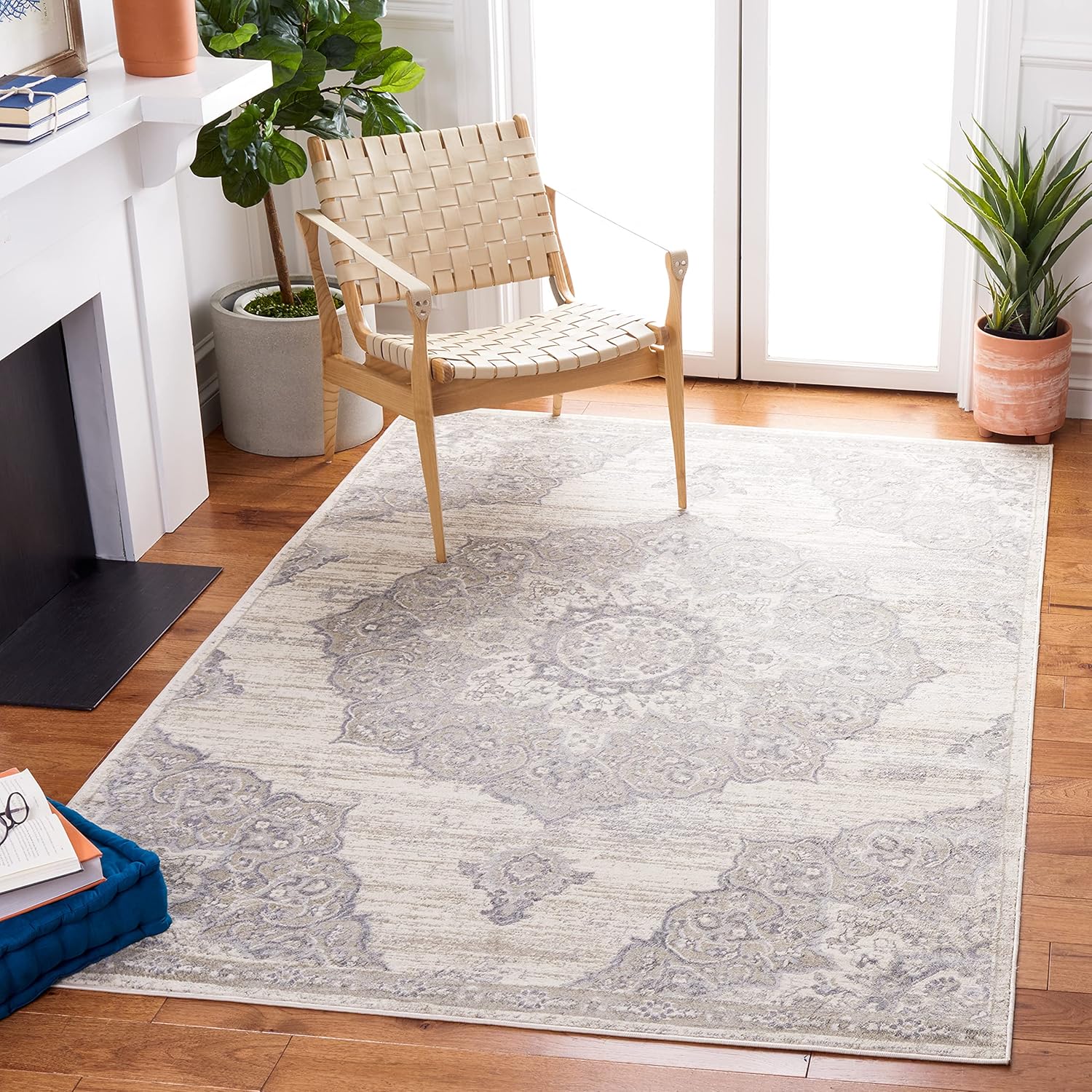 SAFAVIEH Brentwood Collection Area Rug - 9' x 12', Ivory & Beige, Medallion Distressed Design, Non-Shedding & Easy Care, Ideal for High Traffic Areas in Living Room, Bedroom (BNT802B)