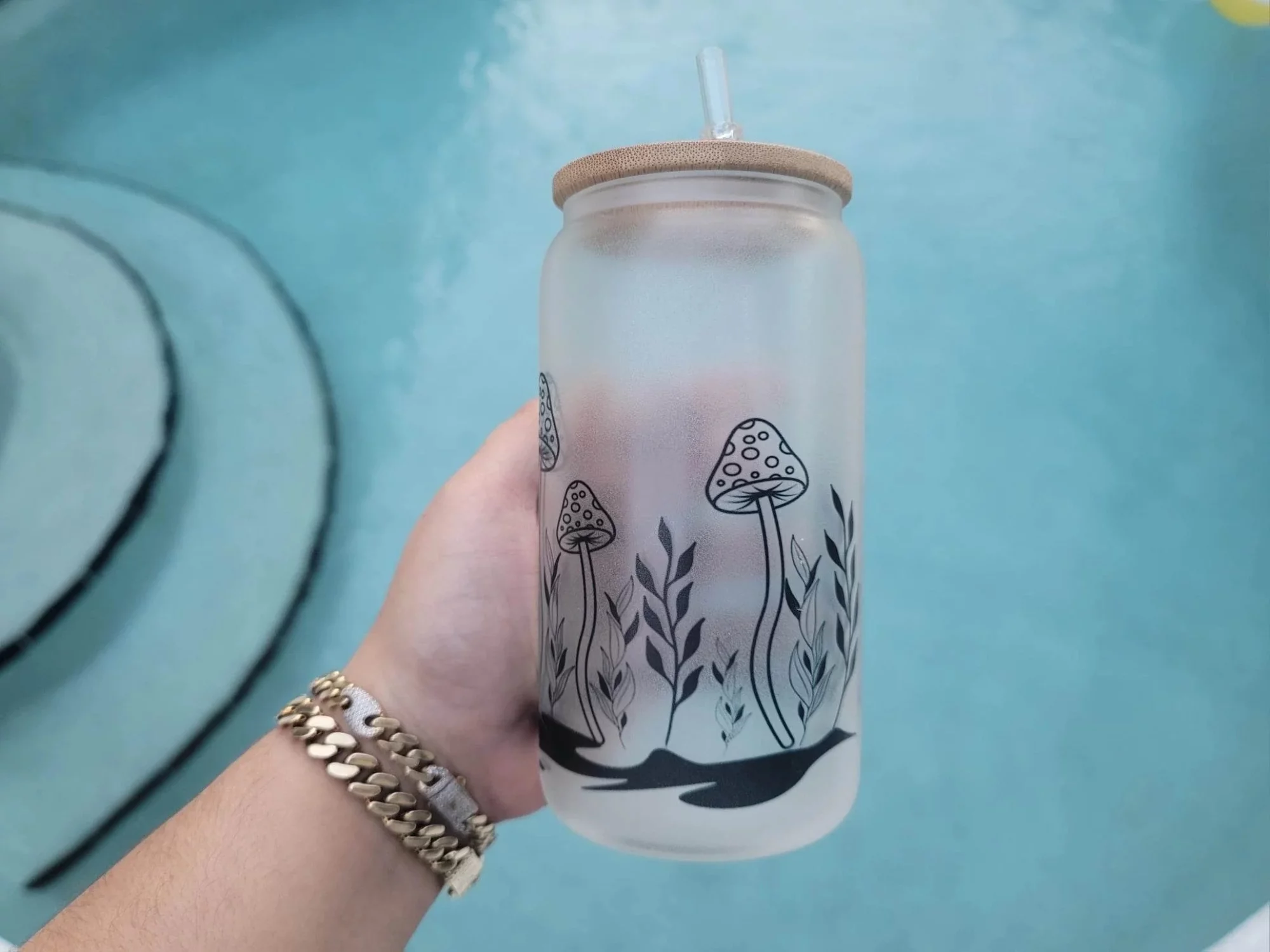 Mushroom Glow in dark UV Activated Glow Beer Can Glass