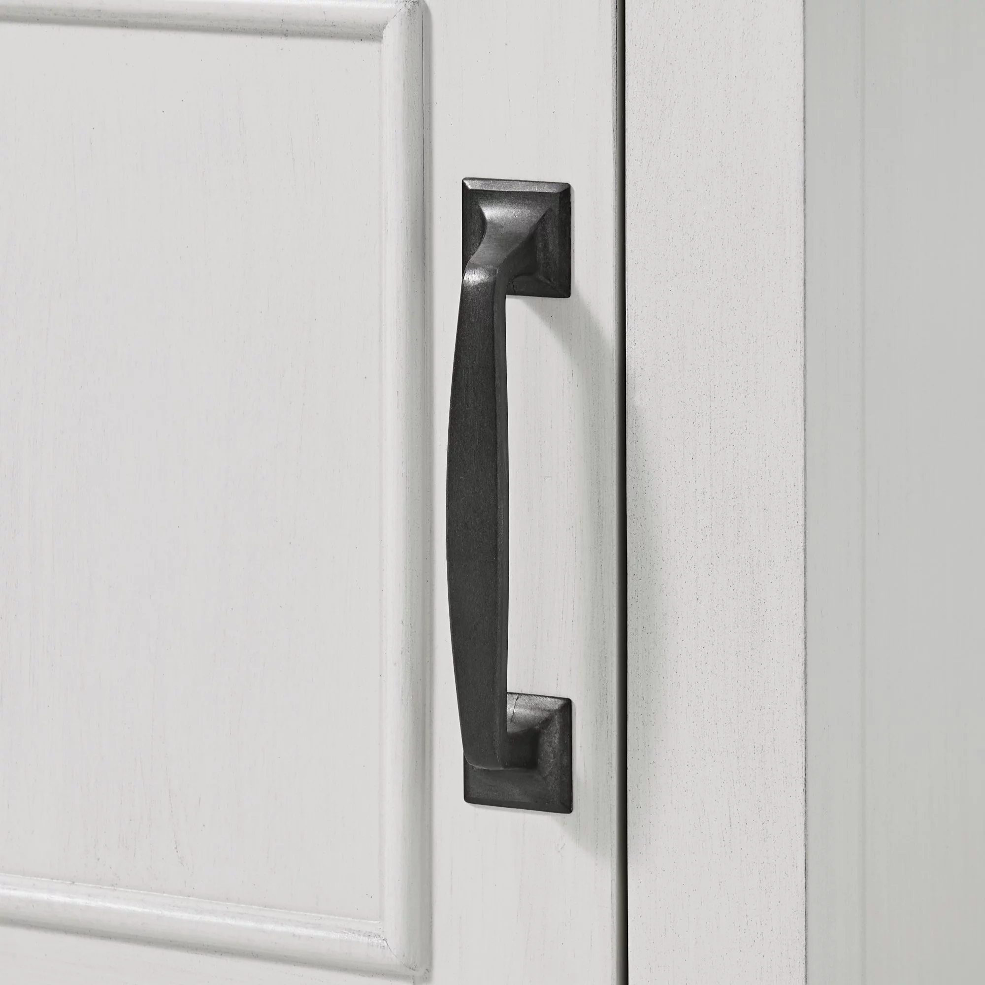 Martin Svensson Home Del Mar Chairside Table with Power, Antique White and Grey