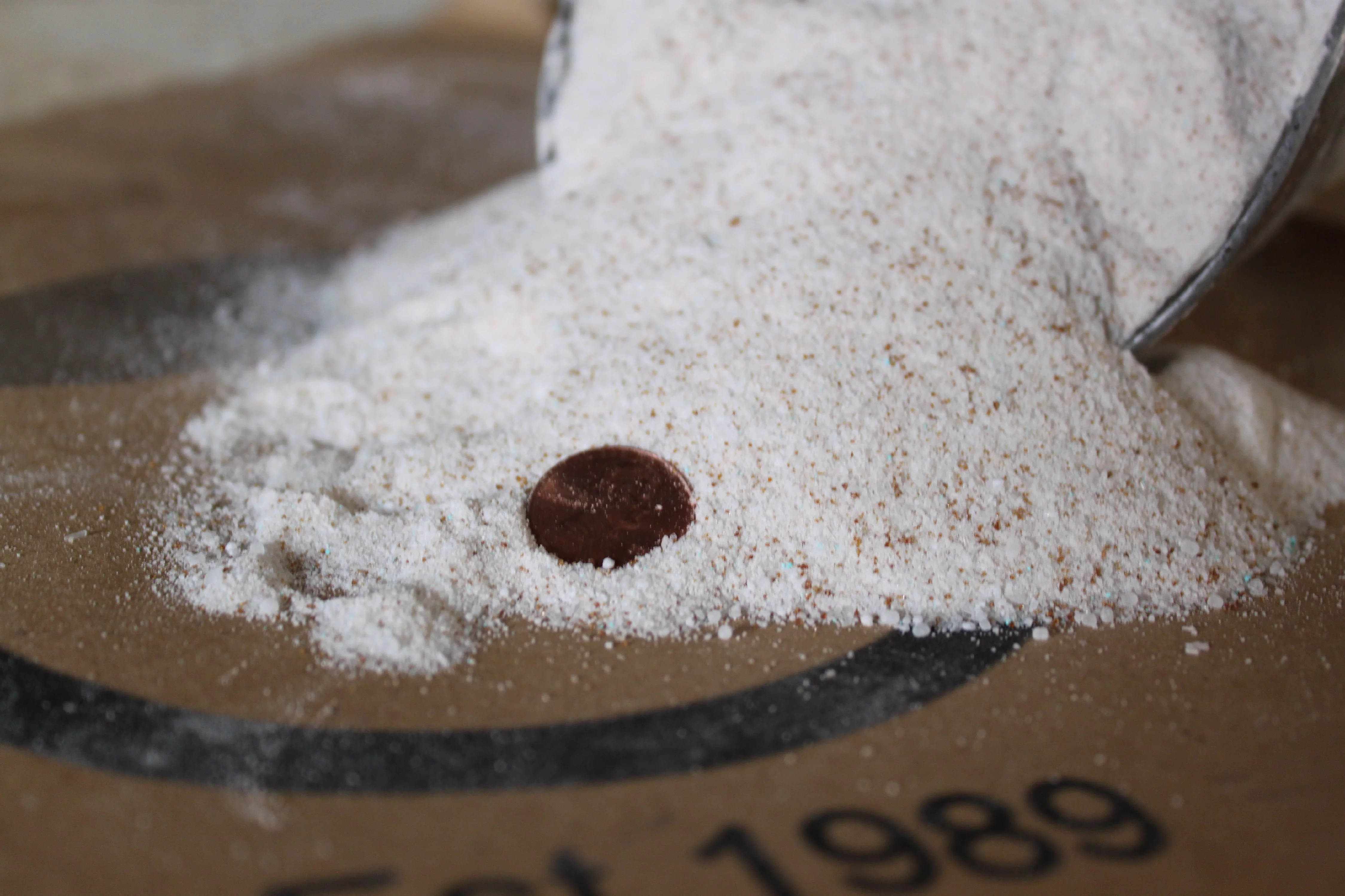 Tomato Fertilizer 4-18-38 Powder 100% Water Soluble Plus Micro Nutrients and Trace Minerals 