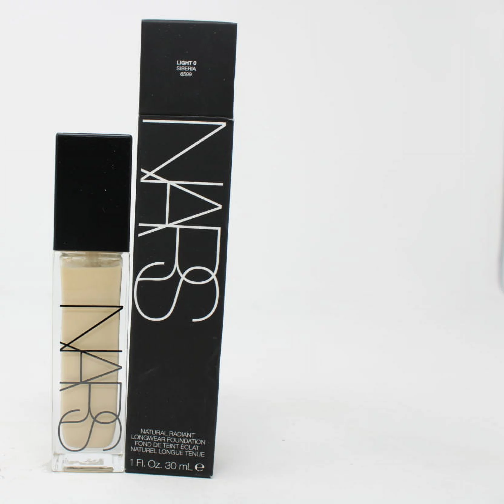 Natural Radiant Longwear Foundation - Aruba by NARS for Women - 1 oz Foundation