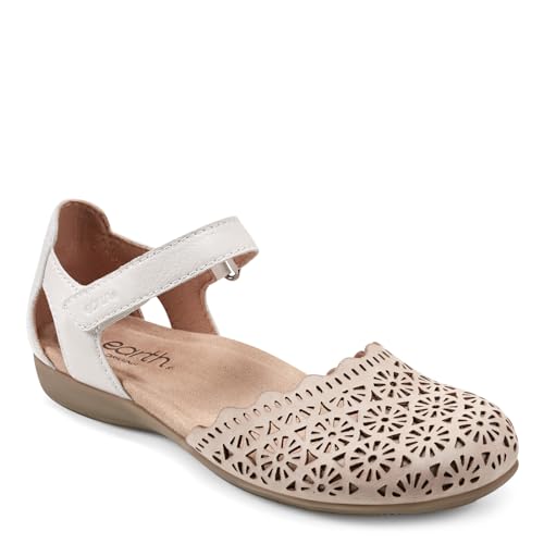 Earth Women's Origins, Bronnie Flat