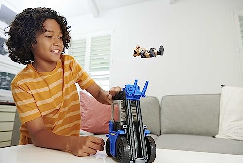 Mattel WWE Wrekkin' Slam & Stack Forklift & Action Figure Playset with Toy Vehicle & Brock Lesnar 6-inch Collectible, Moving Lift & Breakaway Parts