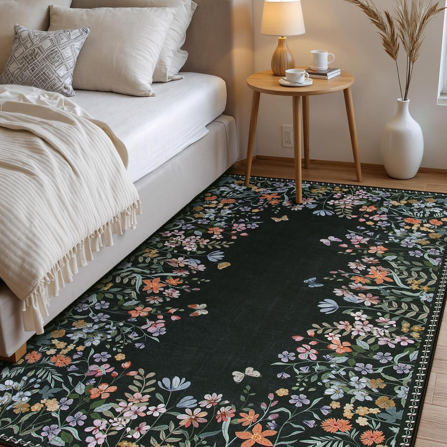 Washable 4x6 Rug, Black Floral Print Area Rugs for Living Room, Non-Slip Soft Rug for Bedroom, Vintage Low Pile Dining Room, Botanical Carpet for Bedside Mud Room (Black,4'x6')