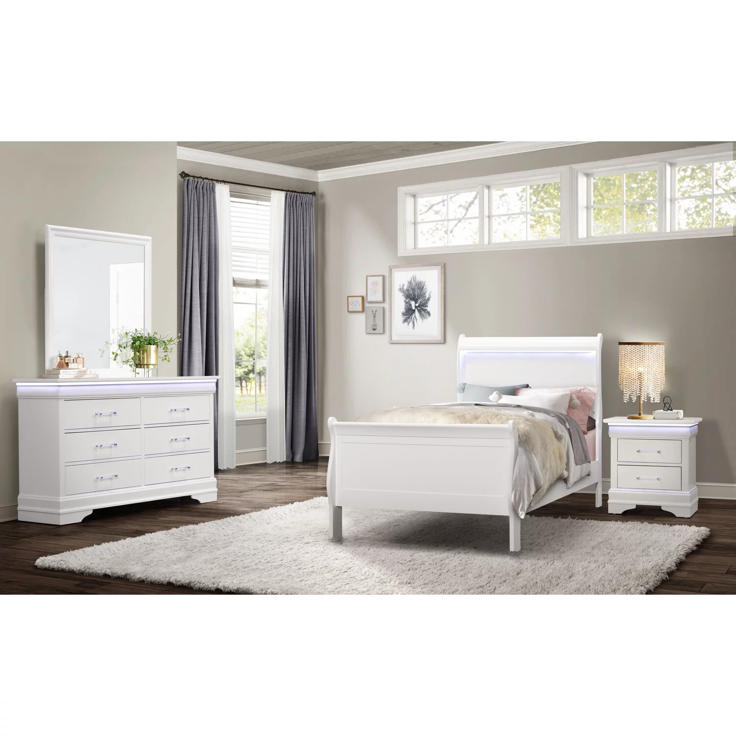 Global Furniture USA Charlie White Queen Bed