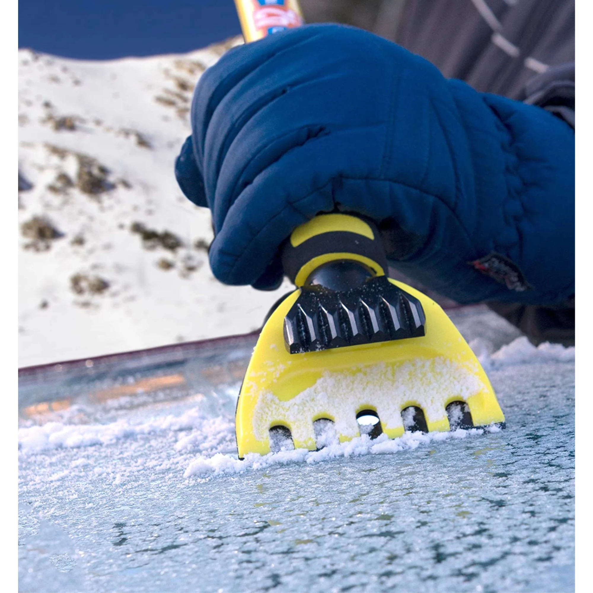 Subzero Snow Broom and Scraper Black/Yellow   14170