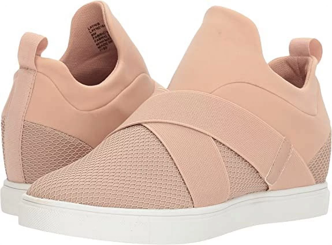 Steve Madden Women's Laynie Blush 9 M