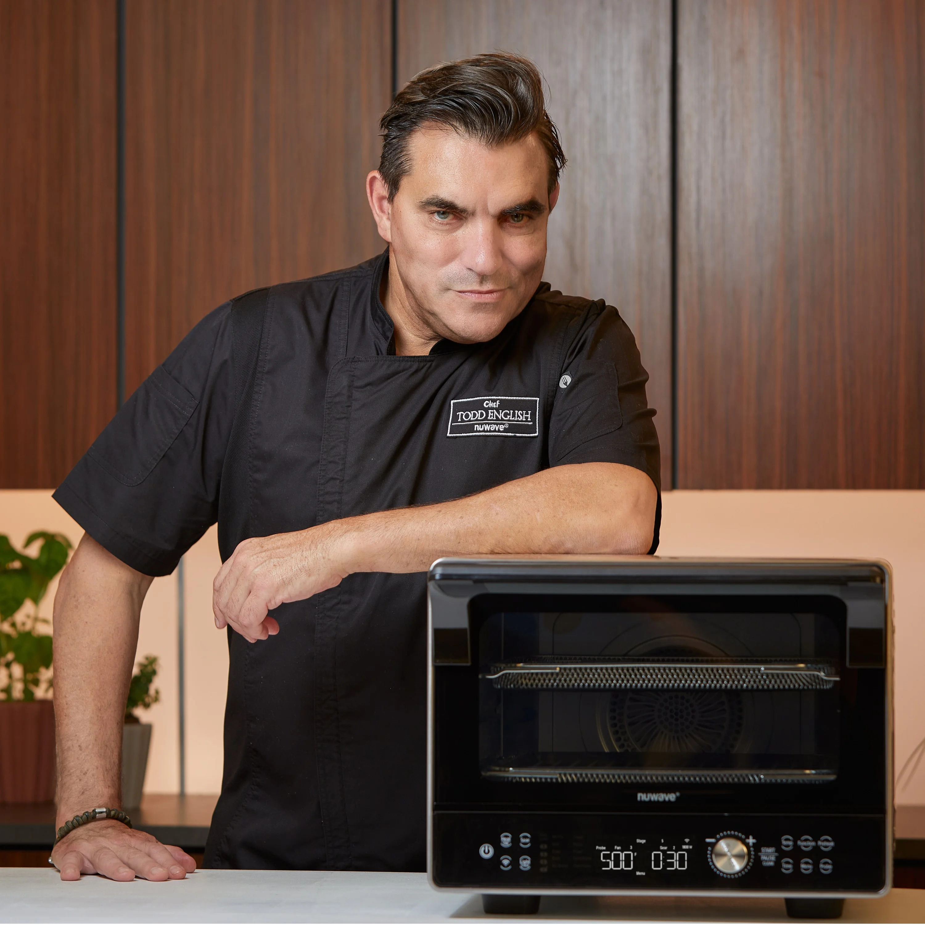 Nuwave 34 QT Pro-Smart IQ 360 Oven Air Fryer Grill