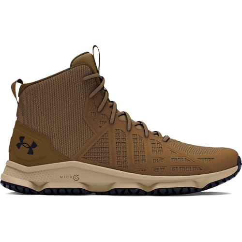 Under Armour Men's Micro G Strikefast Mid Cross Trainer