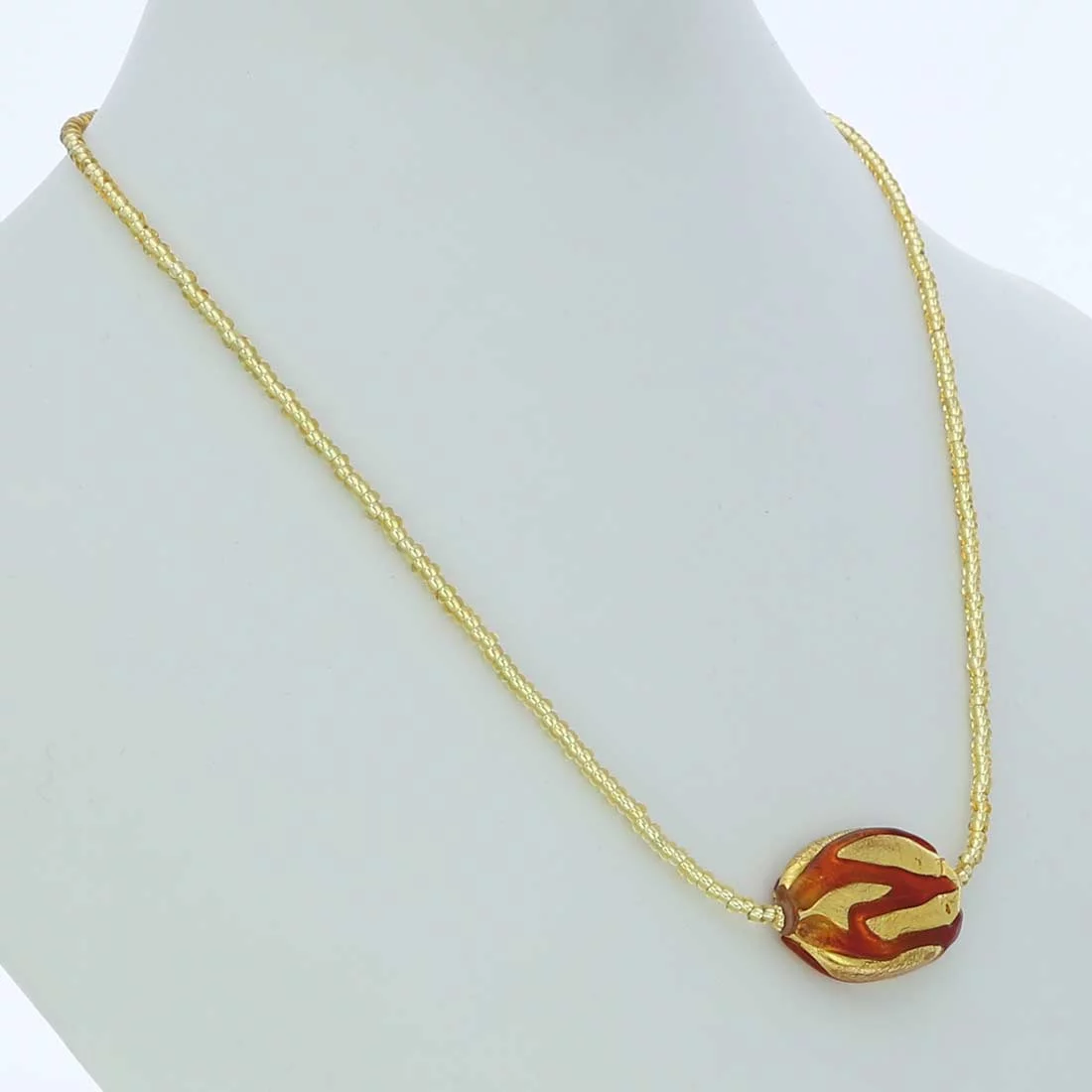 GlassOfVenice Murano Glass Royal Red Oval Necklace