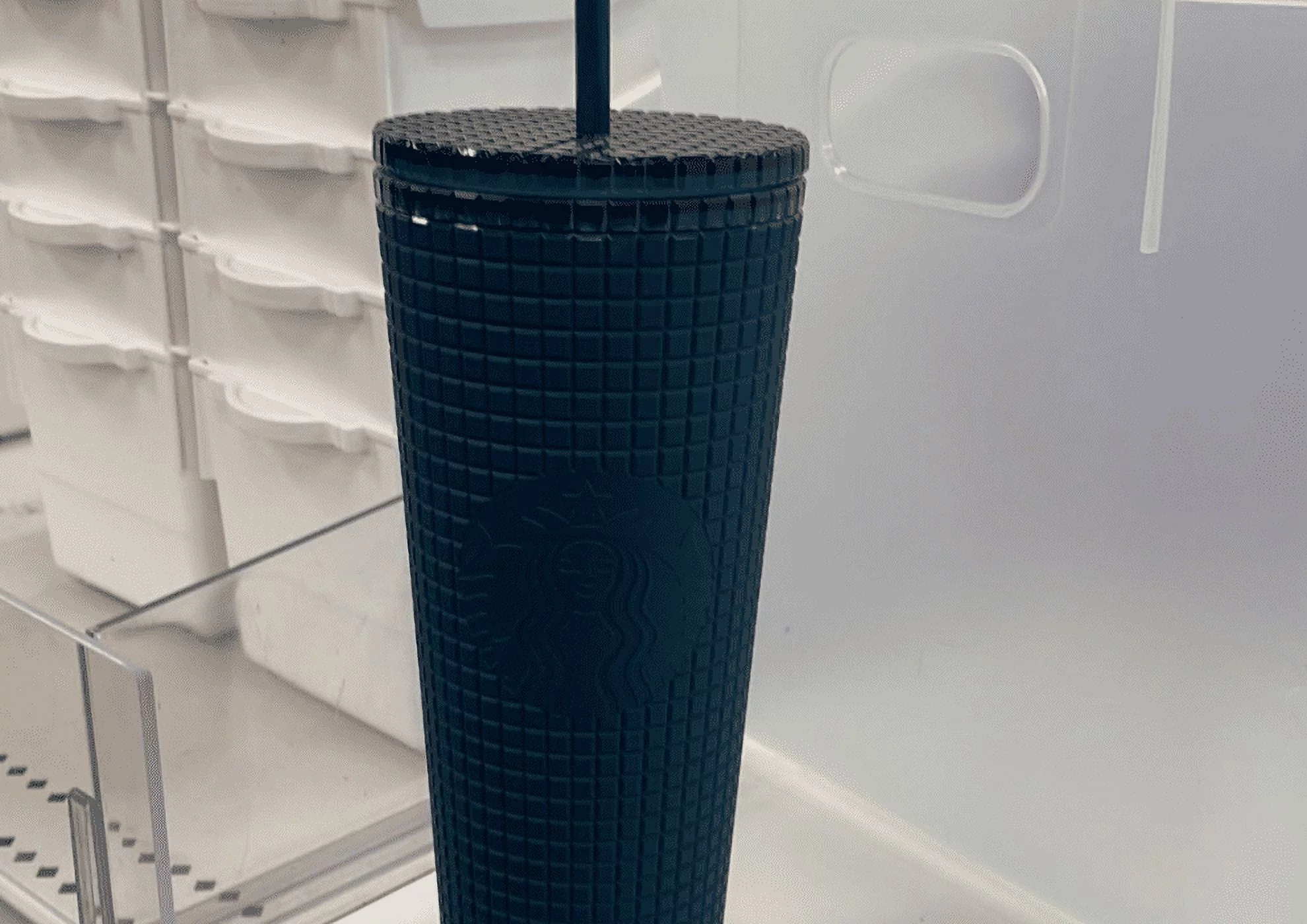 Starbucks Winter 2023 Green Grid 24oz Venti Tumbler