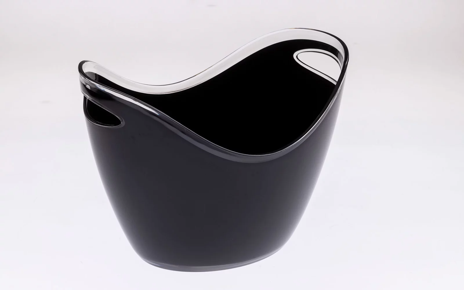 7213-01 Black Plastic Ice Bucket 8 Liter