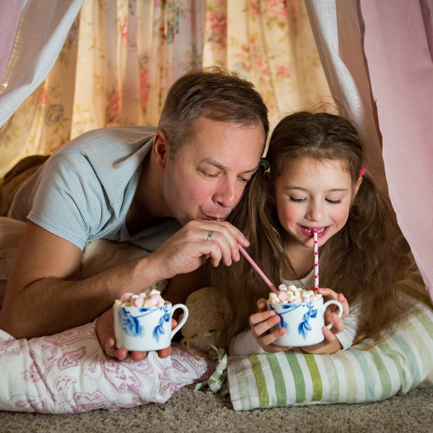 Double Donut Flavored Hot Chocolate Packets, Gourmet Hot Cocoa Mix Variety Pack 30 Count Includes Classic, White Chocolate, Chocolate Raspberry, Salted Caramel, Pumpkin, French Vanilla & Peppermint