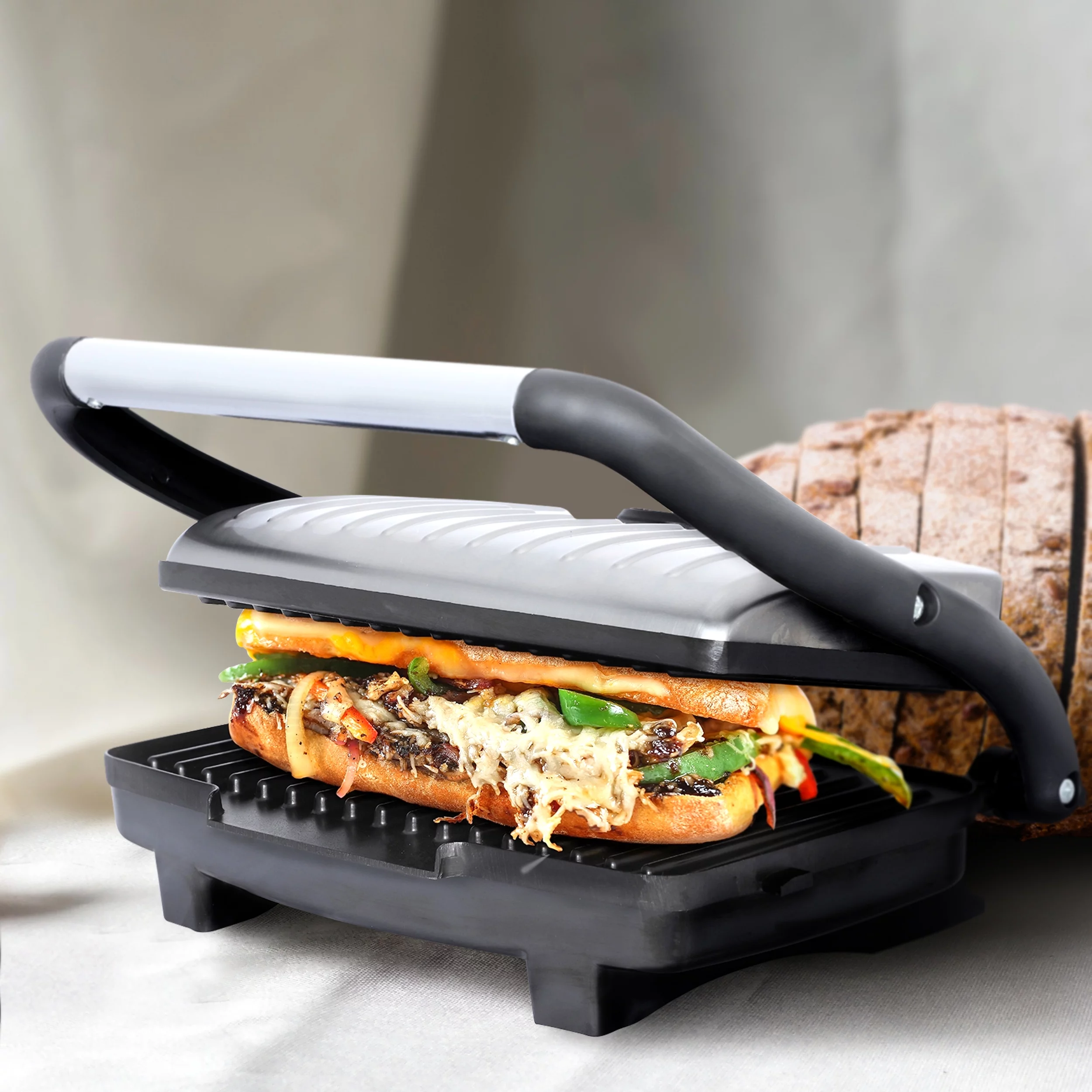 Brentwood Appliances New TS-611 Compact 1000-Watt Non-Stick Panini Press and Sandwich Maker