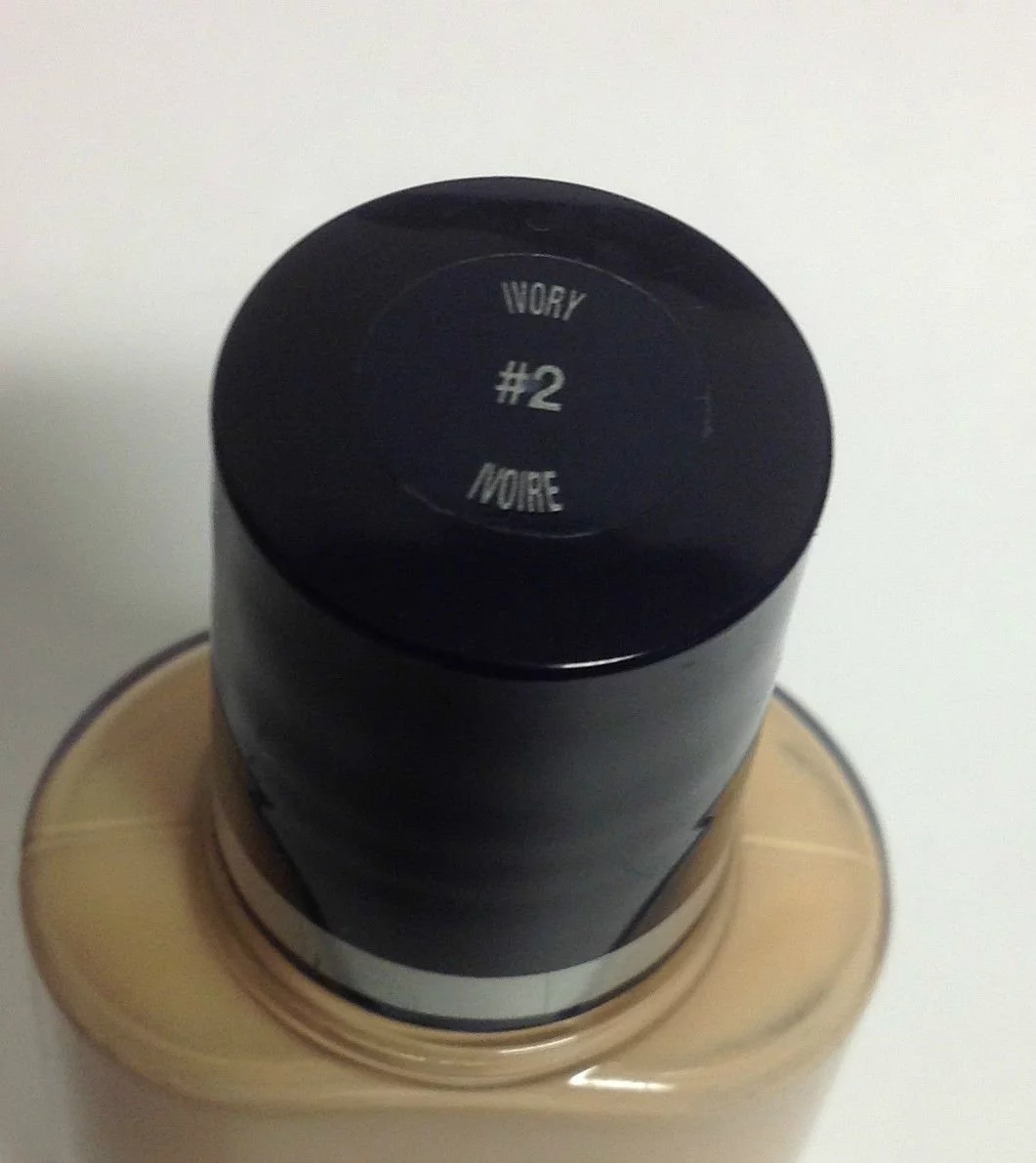 Maybelline Shine Free Oil-control Makeup Foundation (Ivory #2) 1.25 Fl Oz.