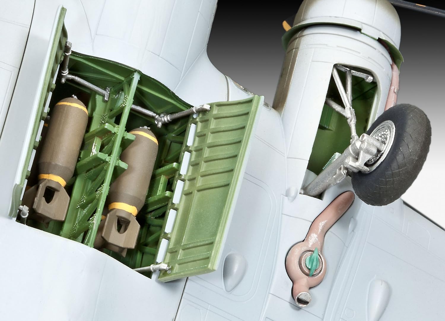 Revell of Germany B-17F Memphis Belle Plastic Model Kit