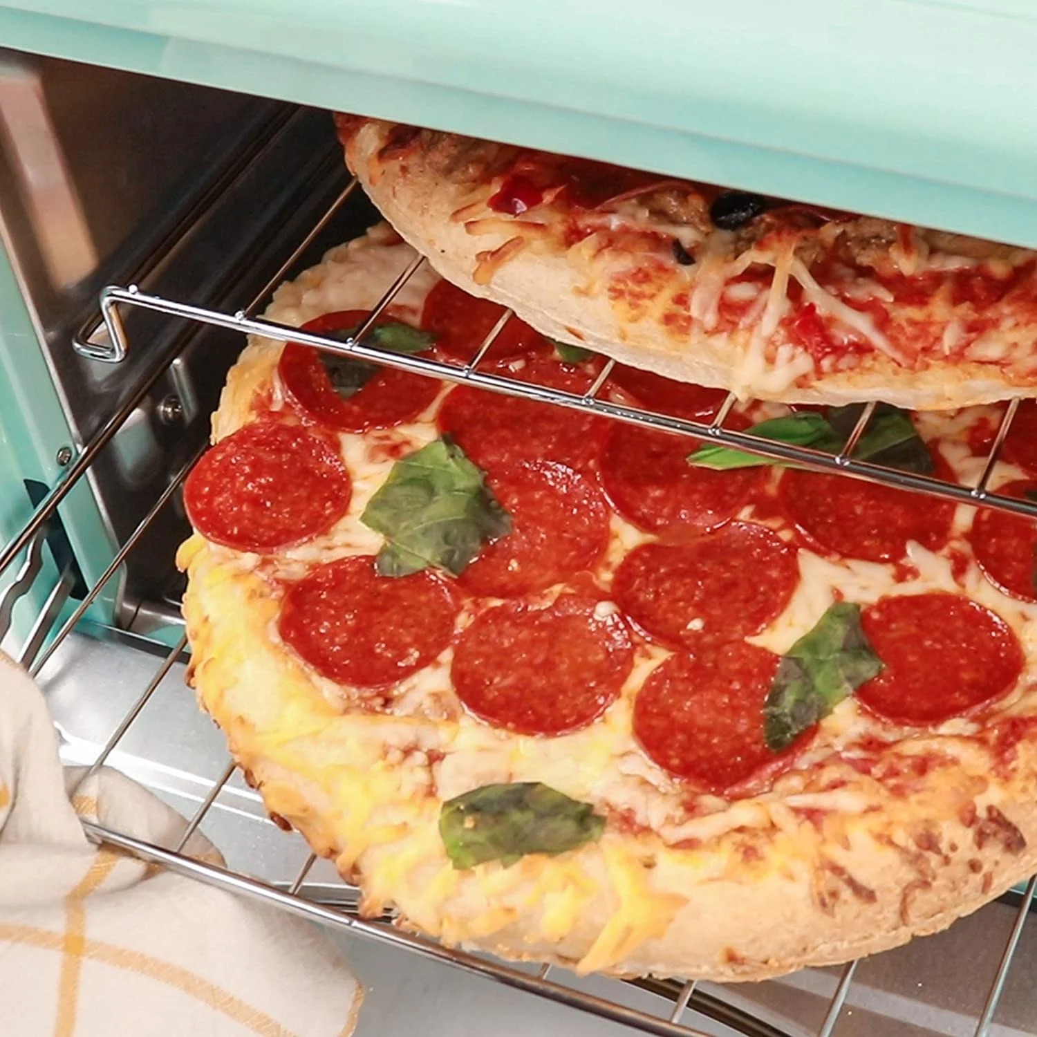 RTOV220AQ 12-Slice Convection Toaster Oven