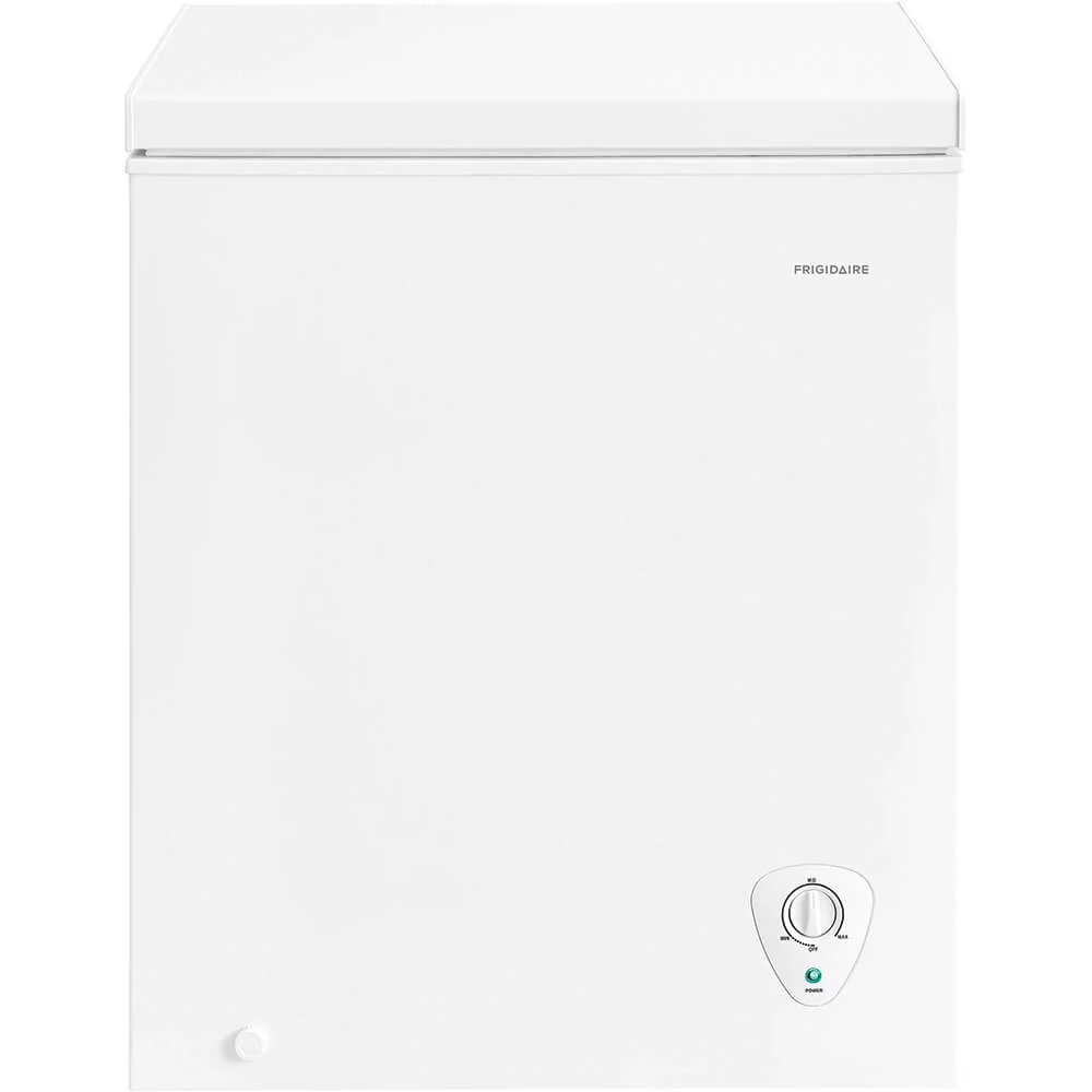 Frigidaire FFFC05M2UW 5 Cu. Ft. White Chest Freezer