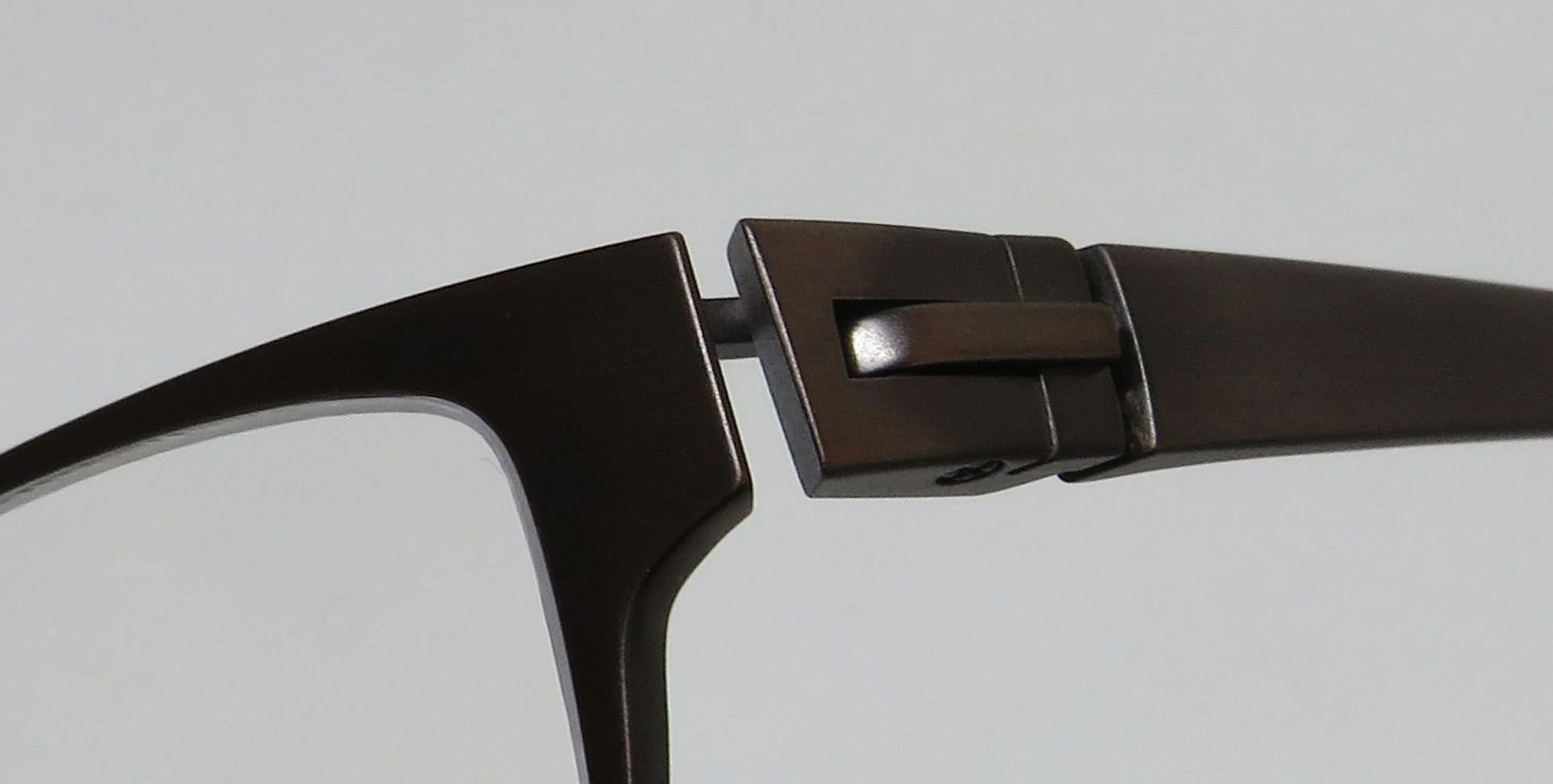 KIO YAMATO KT-406U TITANIUM HALF-RIM ELEGANT EXCLUSIVE EYEGLASS FRAME/GLASSES