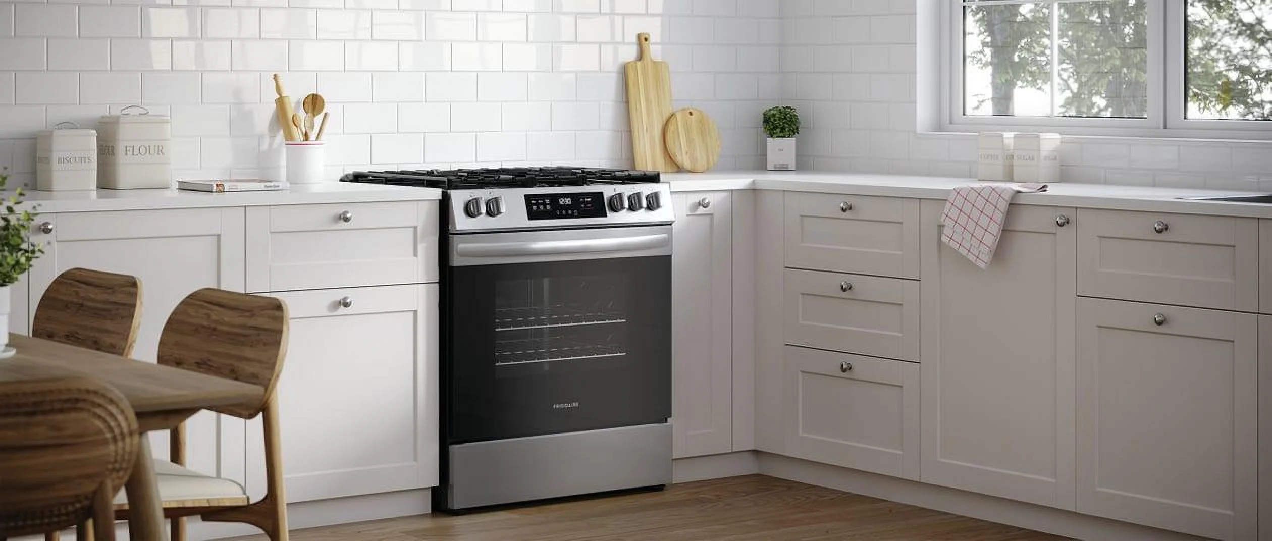 FRIGIDAIRE FCFG3062AS  30
