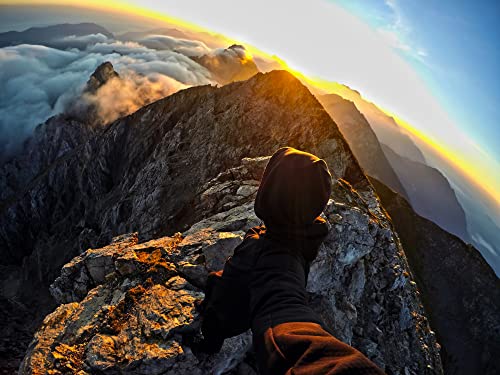 GoPro HERO8 Black - Waterproof Action Camera with Touch Screen 4K Ultra HD Video 12MP Photos 1080p Live Streaming Stabilization