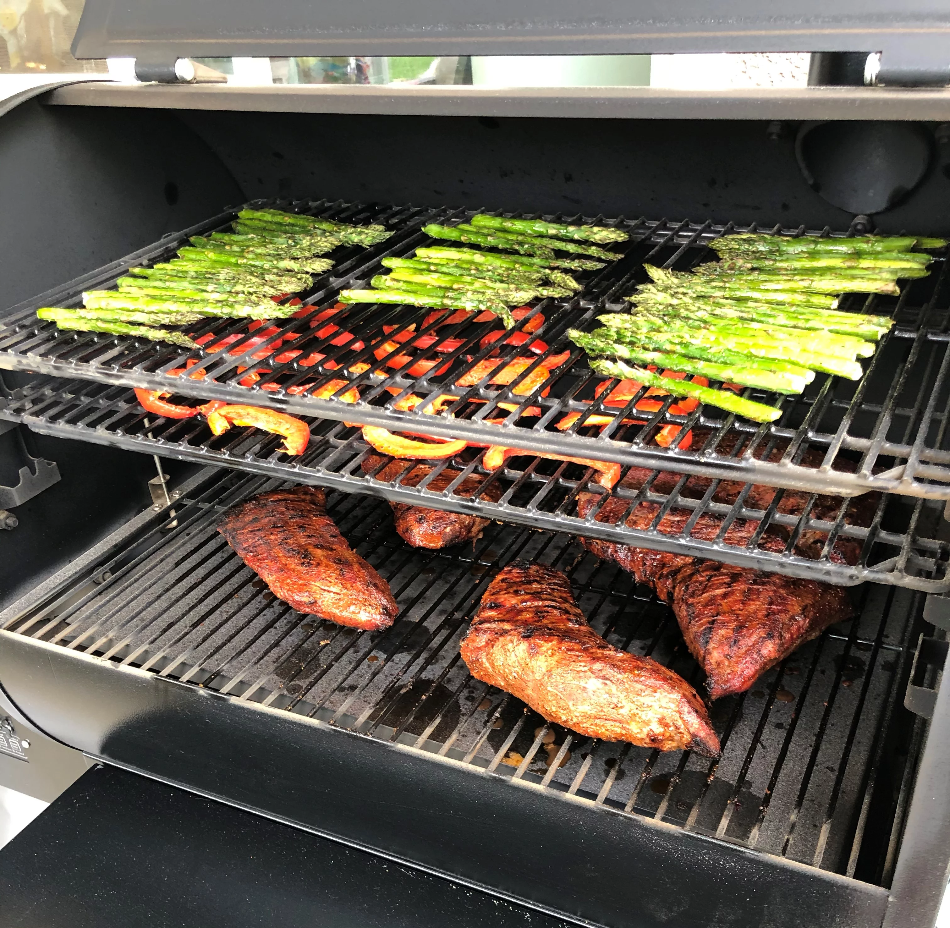 Lifesmart 1500 Square Inch Pellet Grill and Smoker with Dual Meat Probes, Precision Digital Control and 3 Cooking Racks