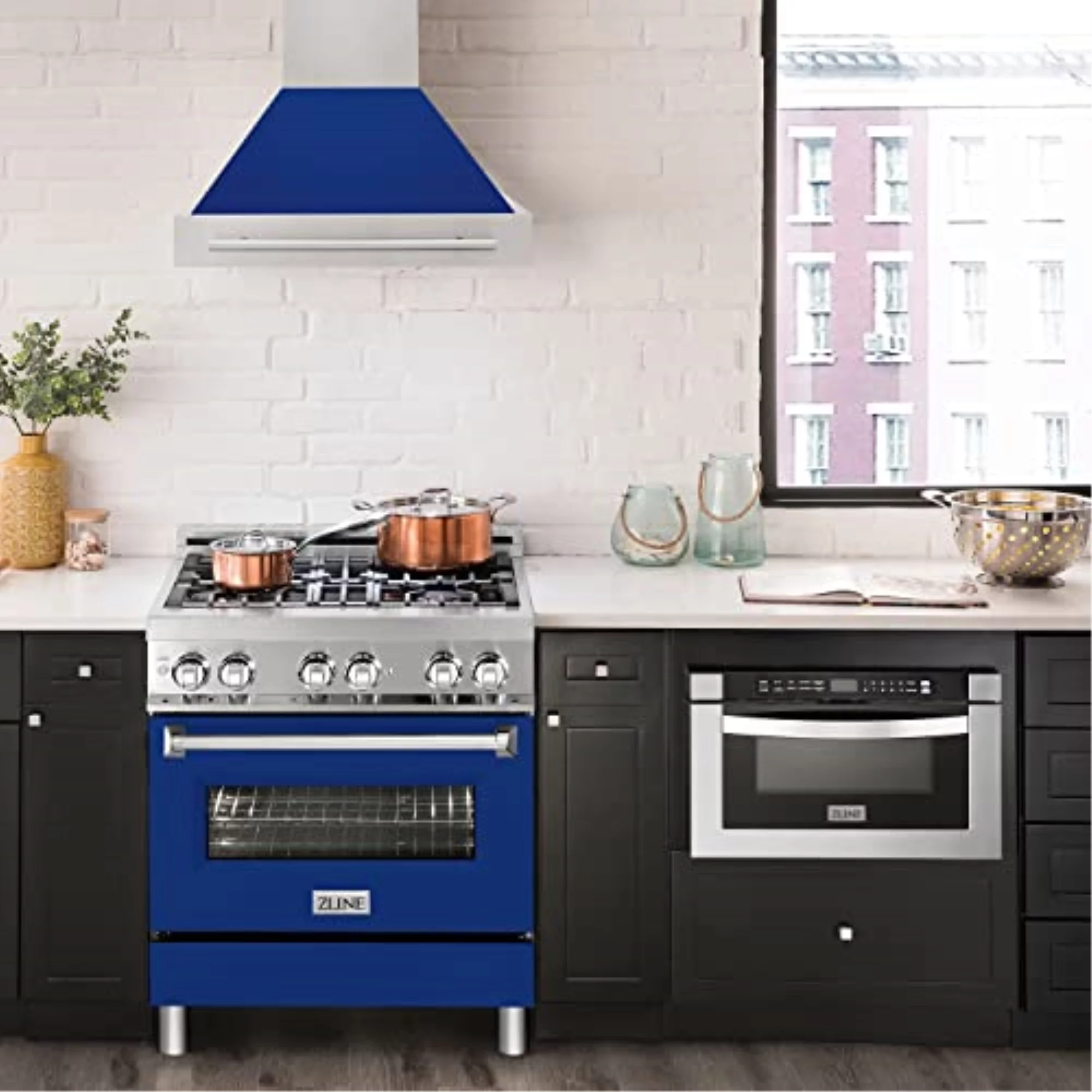 ZLINE 8654STX-BG-30  Wall Range Hood