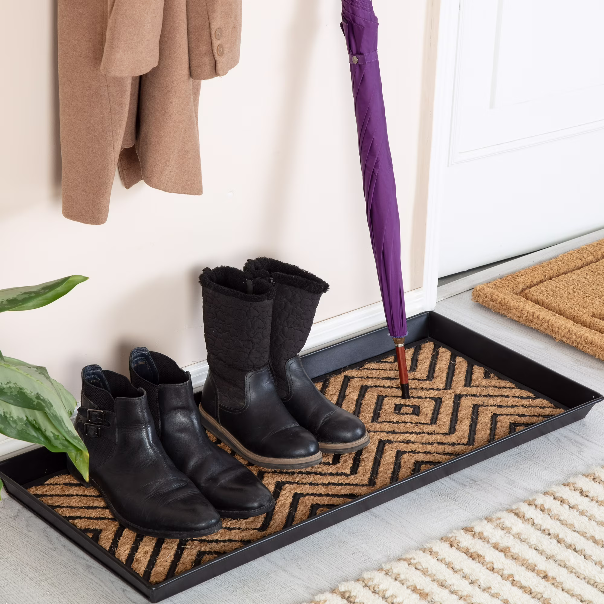 Black Metal Boot Tray with Diamond Coir and Rubber Insert