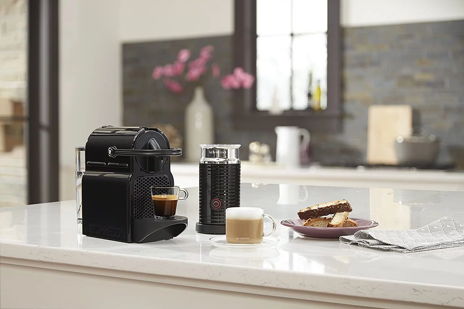 Excellent Nespresso Inissia Espresso Machine by De'Longhi  Black