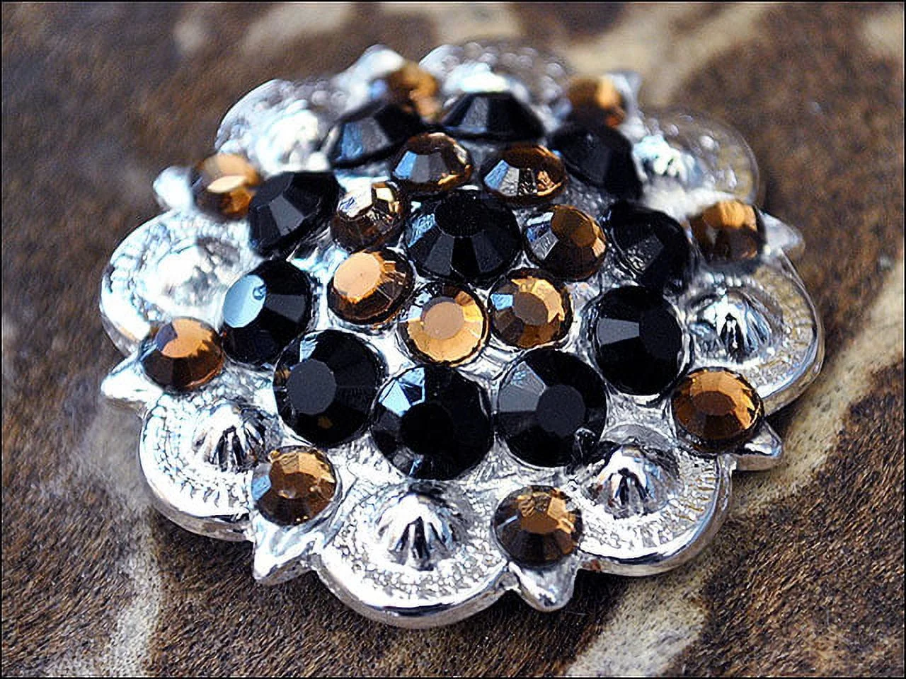 77HS 8 Hilason Western Berry Conchos Glass Rhinestones Bling 1.5