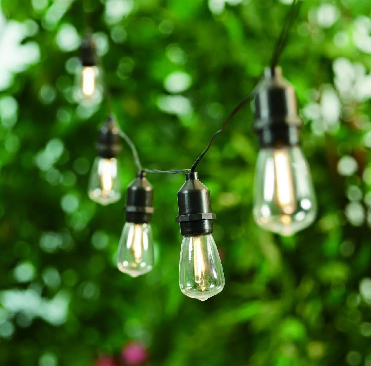 Better Homes & Gardens 15-Count Solar Powered Edison Outdoor String Lights, with Warm White LED Bulbs