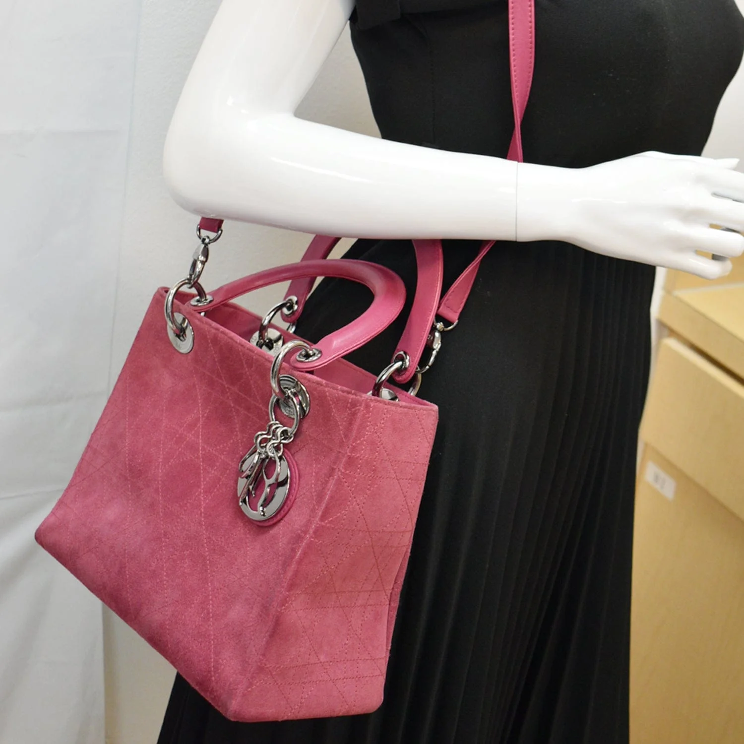 Pre-owned CHRISTIAN DIOR Lady Dior Suede Tote Bag Pink