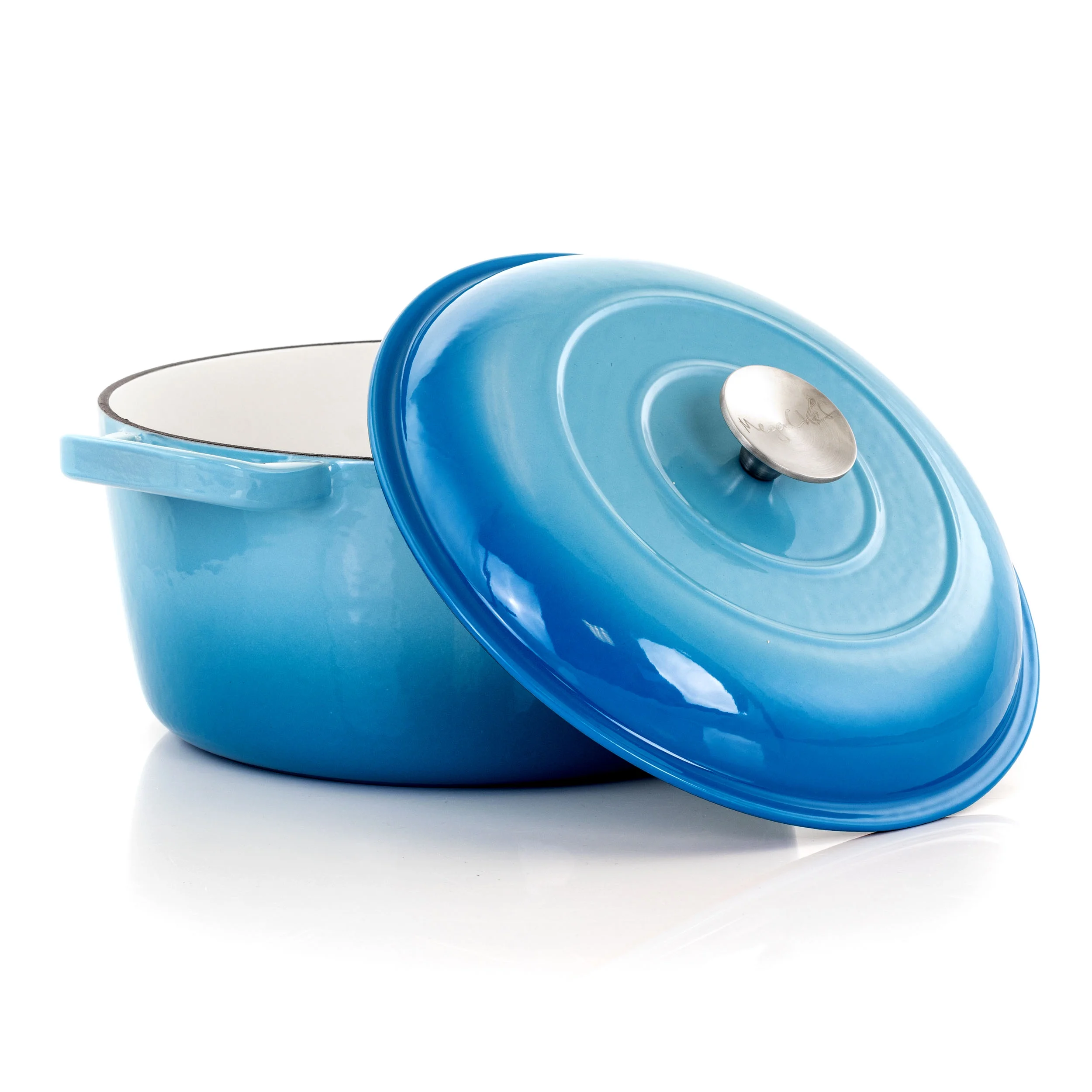 MegaChef 5 Quarts Round Enameled Cast Iron Casserole with Lid in Blue