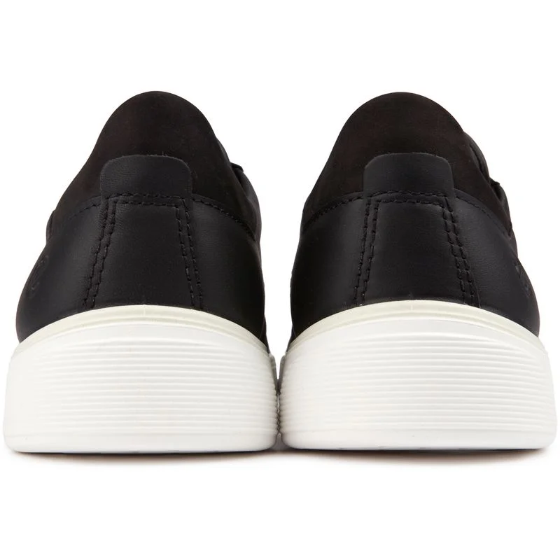 Ecco Street Tray Sneakers