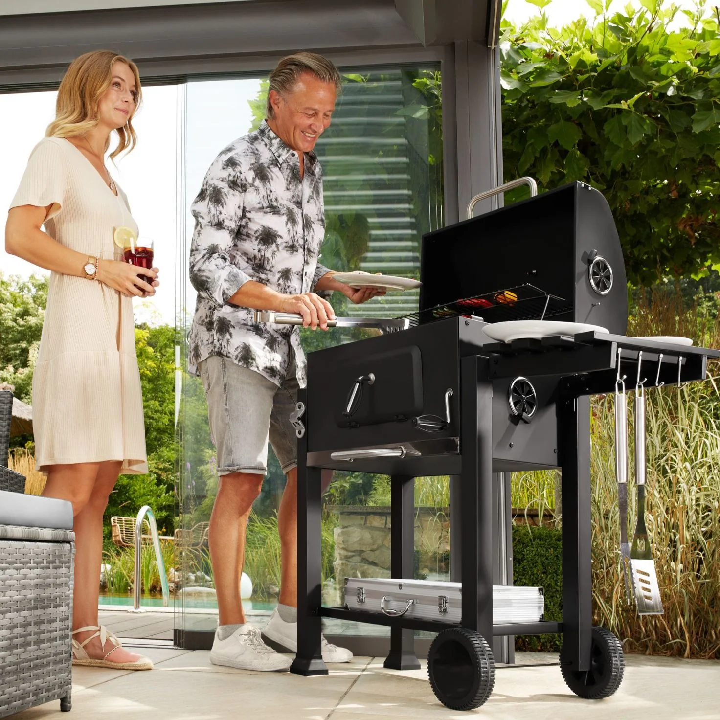 SUGIFT 24-inch Charcoal BBQ Grill with 2 Folding Side Shelves, Black
