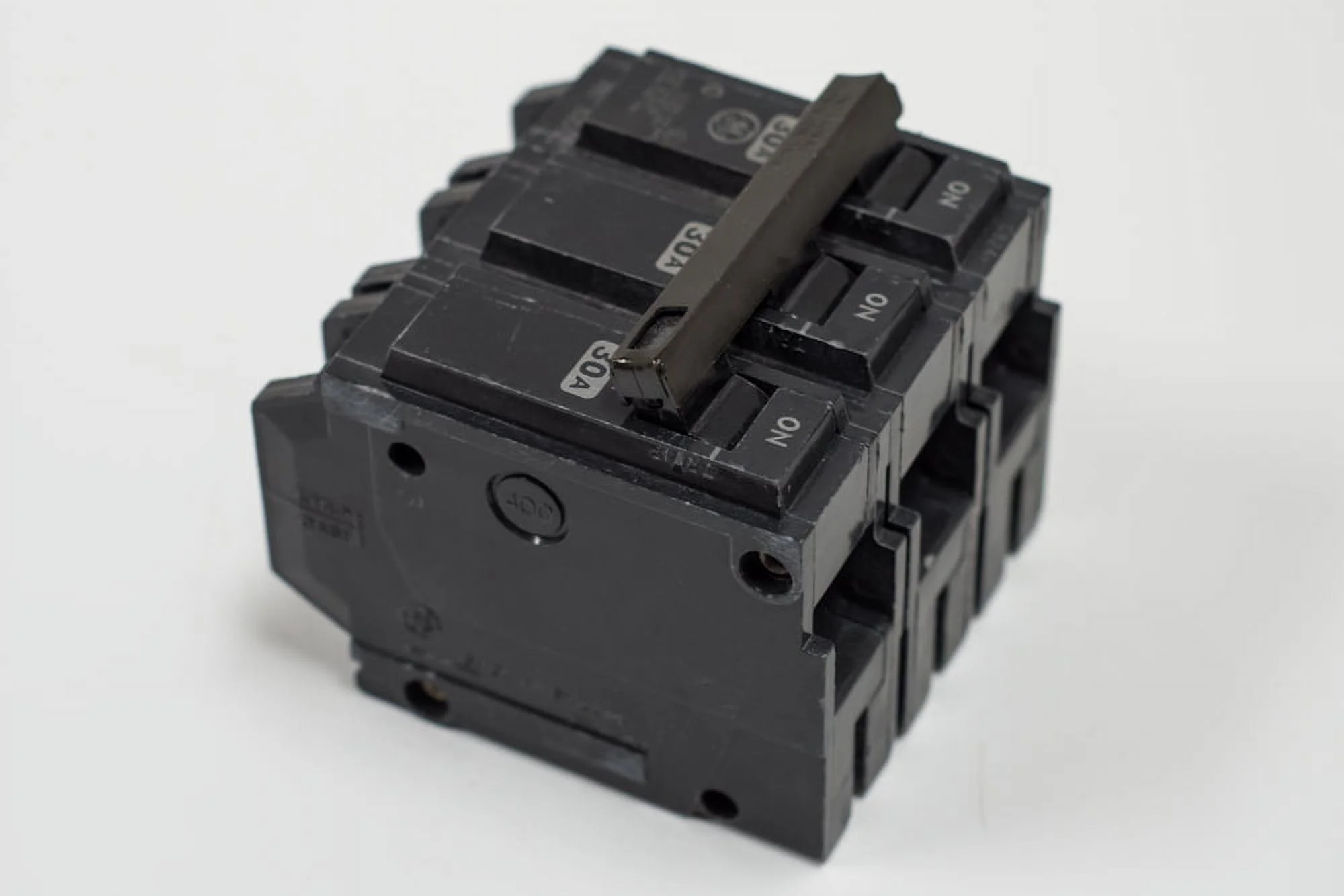 Ge Circuit Breaker,25A,Plug In,120/240V,3P  THQL32025