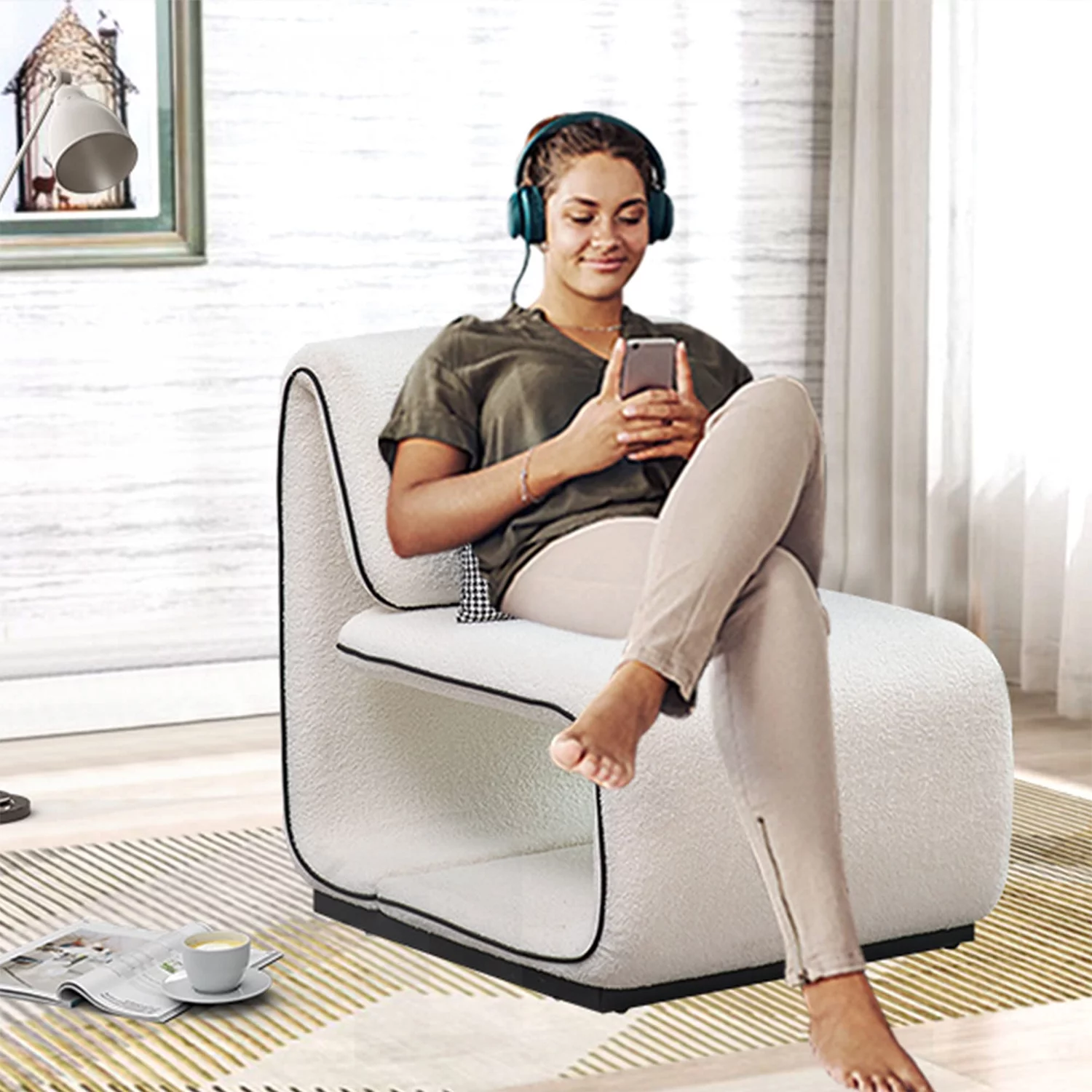 White Accent Chair Upholstered Sherpa Chair for Bedroom Living Room Chairs Modern Furry Armless Side Charis