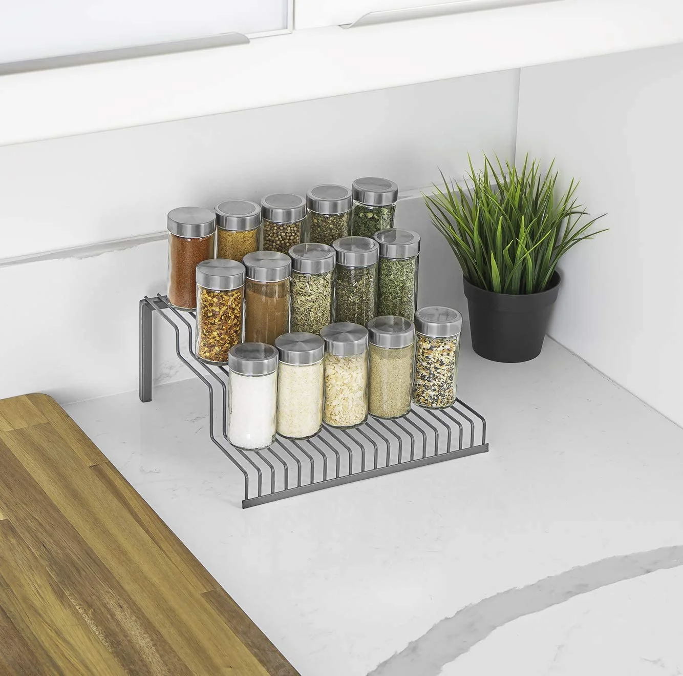 Smart Design Heavy Duty 3-Tier Spice Rack Shelf Organizer - Steel Metal Wire - Cupboard, Jars, Can, Cabinet and Pantry Storage Organization - Kitchen 10.25 x 4.25 Inch - Charcoal Gray