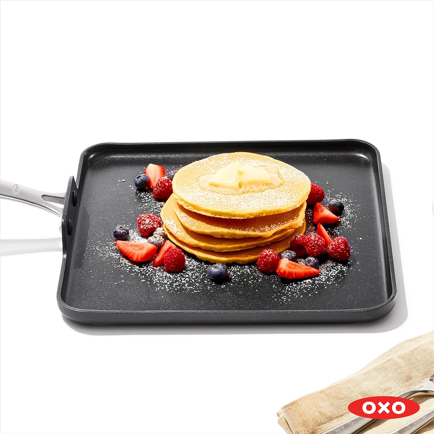 OXO Good Grips Pro Nonstick Pan, Pancake Pan/Griddle Pan, 11