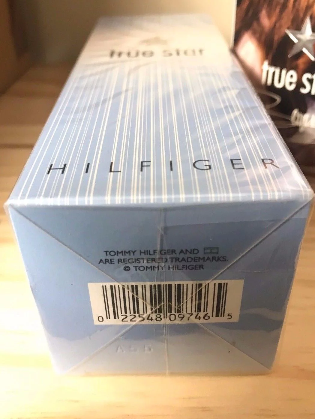 True Star by Tommy Hilfiger - Eau De Parfum Spray 1.7 oz